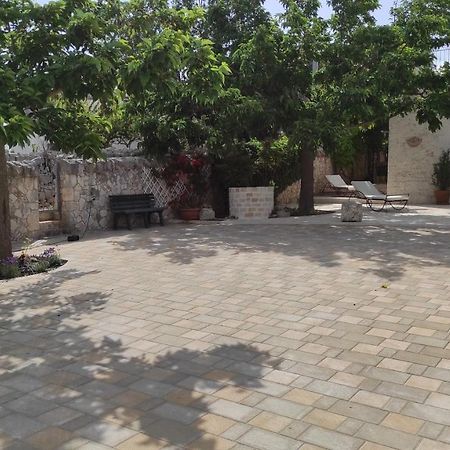הוילה לוקורוטונדו Casa Ciccone Cardone מראה חיצוני תמונה