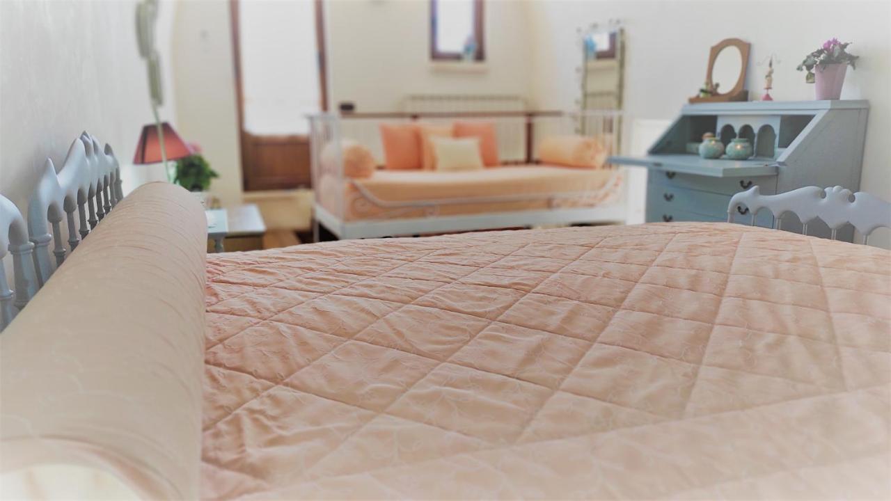 הוילה לוקורוטונדו Casa Ciccone Cardone מראה חיצוני תמונה